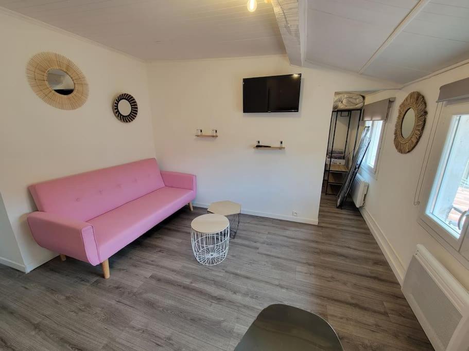 Fully Equipped Apartment 2 To 4 Beds Marseille Bagian luar foto