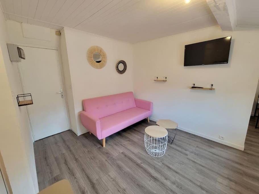 Fully Equipped Apartment 2 To 4 Beds Marseille Bagian luar foto